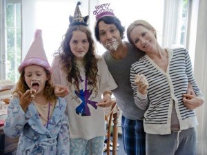 questi-sono-i-40-leslie-mann-paul-rudd-iris-apatow-maude-apatow-foto-dal-film-1_mid