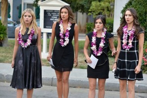 Pretty-Little-Liars-5