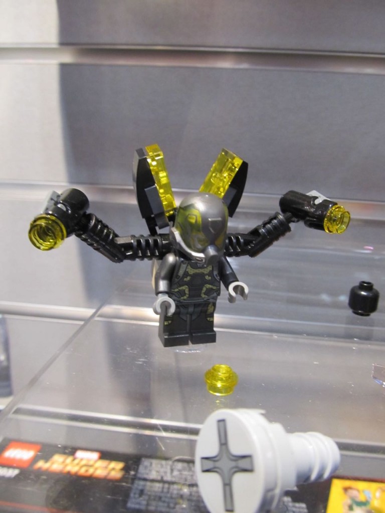 ant-man-lego3