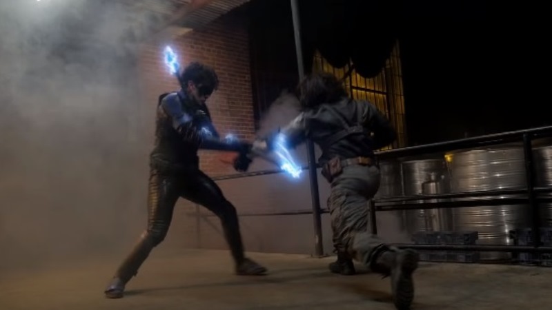 Nightwing vs Winter Solider