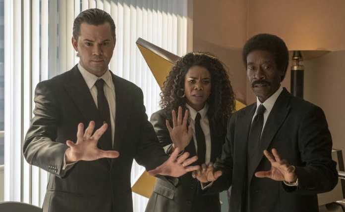 Black Monday 1x10