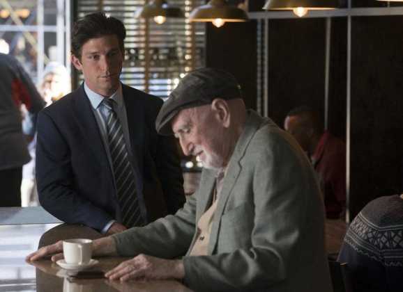 The Village 1x01
