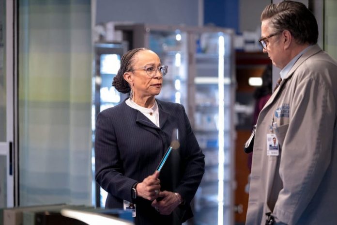Chicago Med 6x12