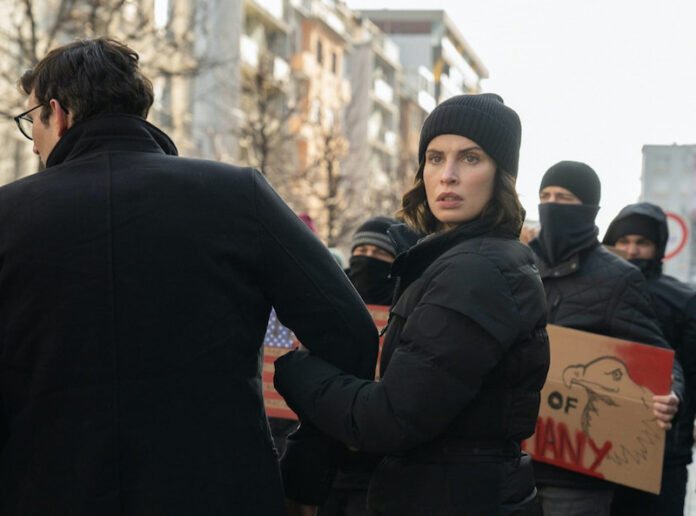FBI: International 1x12