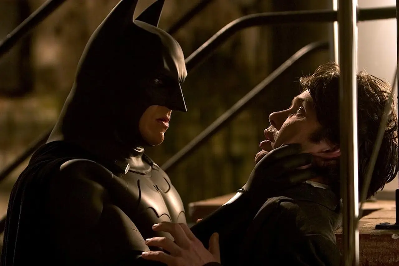 Christian Bale e Cillian Murphy in Batman Begins