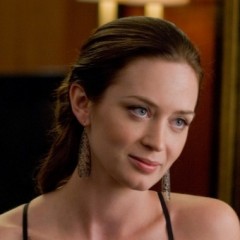 Emily Blunt tra due super eroi