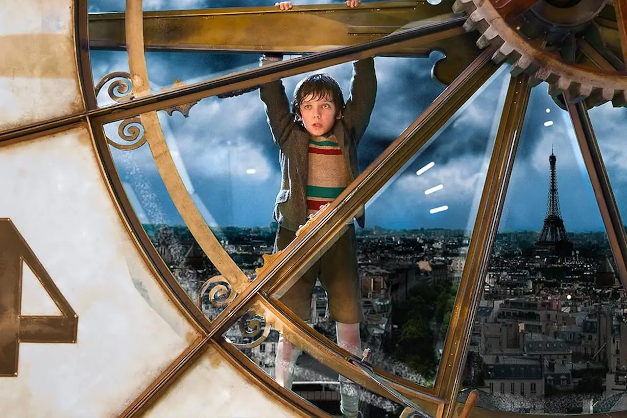 Asa Butterfield in Hugo Cabret