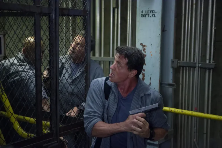 Escape Plan – Fuga dall’inferno, recensione: Stallone e Schwarzenegger tra nostalgia e azione d’altri tempi