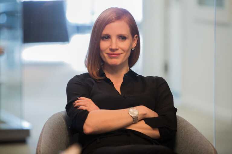 Jessica Chastain: moda e passione su Harper’s Bazaar