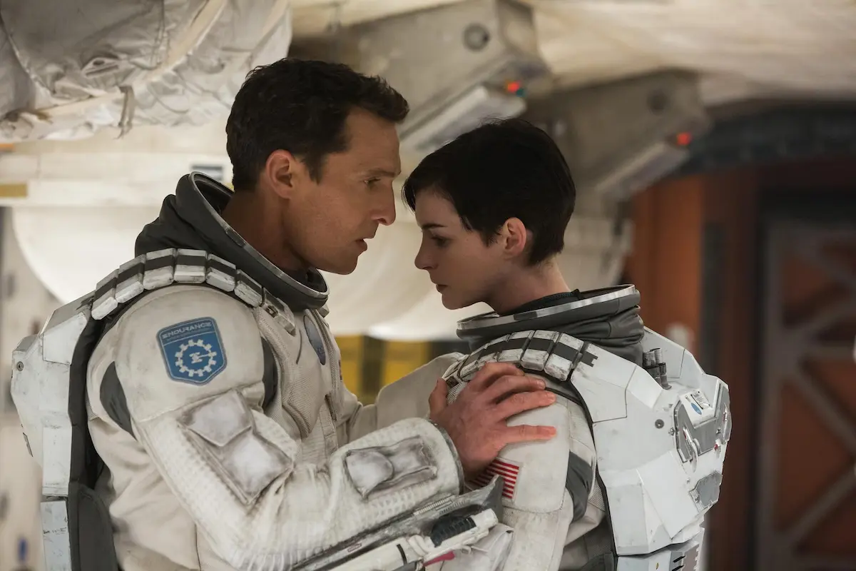 Matthew McConaughey and Anne Hathaway in Interstellar (2014)