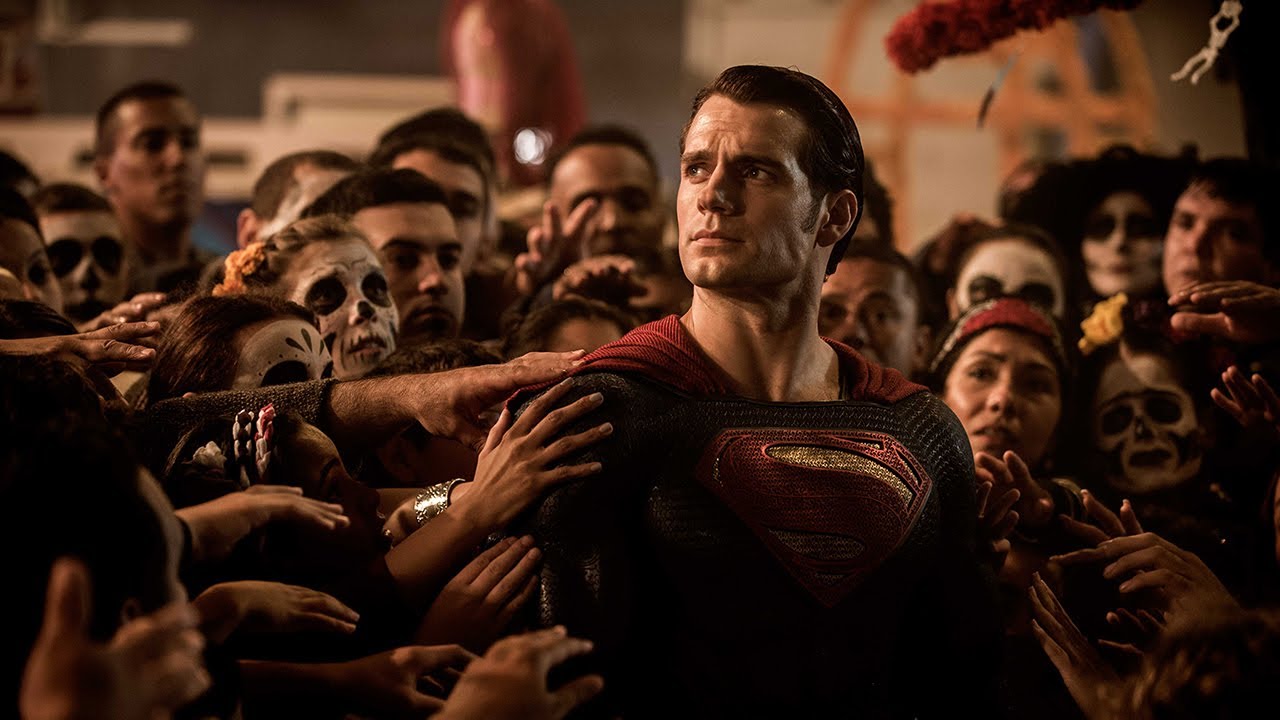 Batman v Superman: Dawn of Justice, il trailer del Comic Con in italiano Batman v Superman: Dawn of Justice, il trailer del Comic Con in italiano