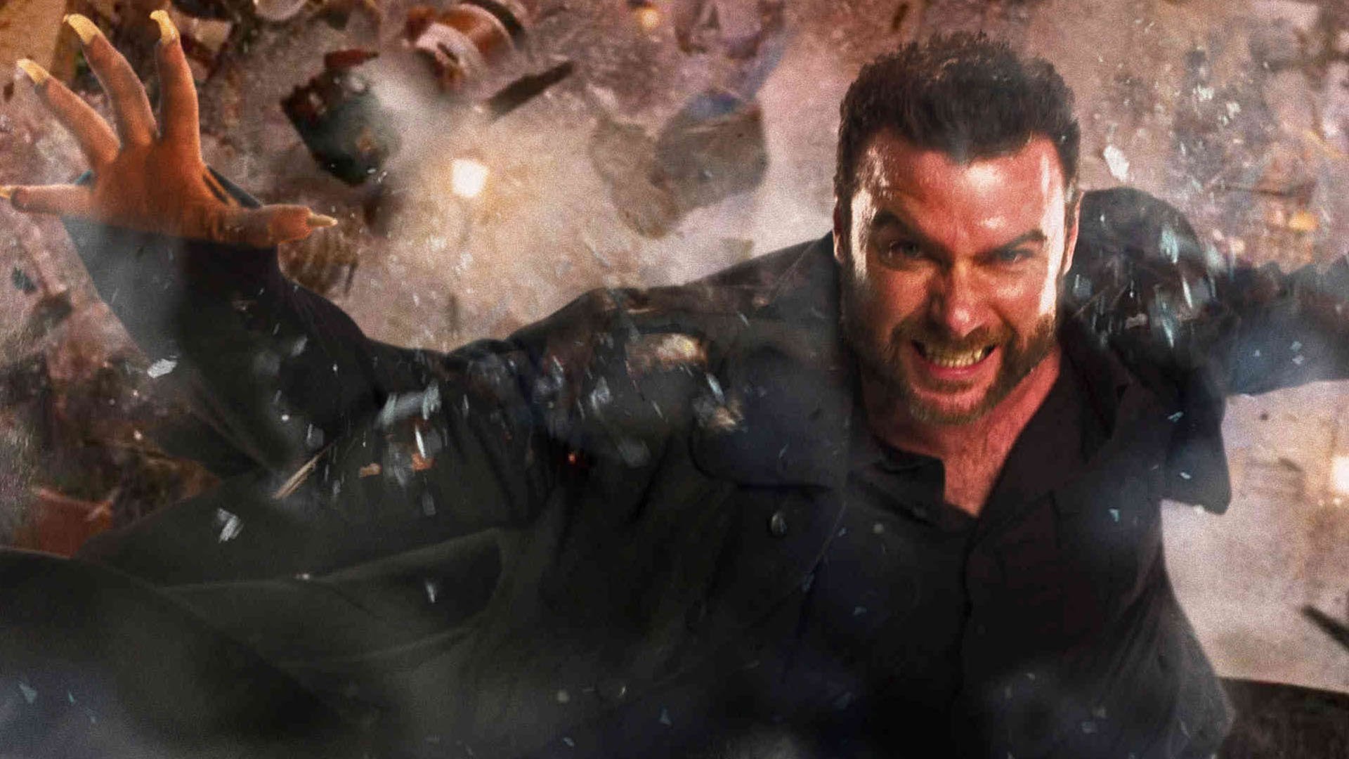 Logan: in origine era previsto un ritorno di Liev Schreiber Logan: in origine era previsto un ritorno di Liev Schreiber