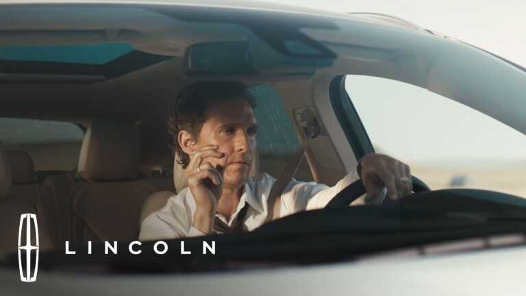 Matthew McConaughey elegante testimonial per Lincoln