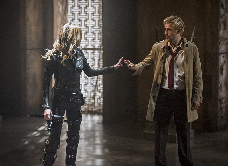 Arrow 4×05: le foto promozionali di “Haunted”, ecco Constantine