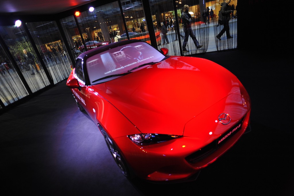 Festa del Cinema di Roma 2015, Mazda: prova il cinema per due Mx-5 Cinema Hall