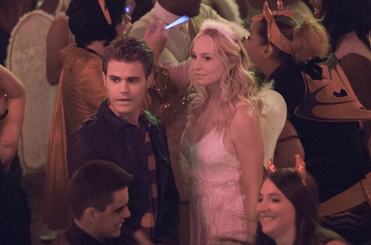 The Vampire Diaries 7×04: foto dall’episodio “I Carry Your Heart With Me” The Vampire Diaries 7×04: foto dall’episodio “I Carry Your Heart With Me”