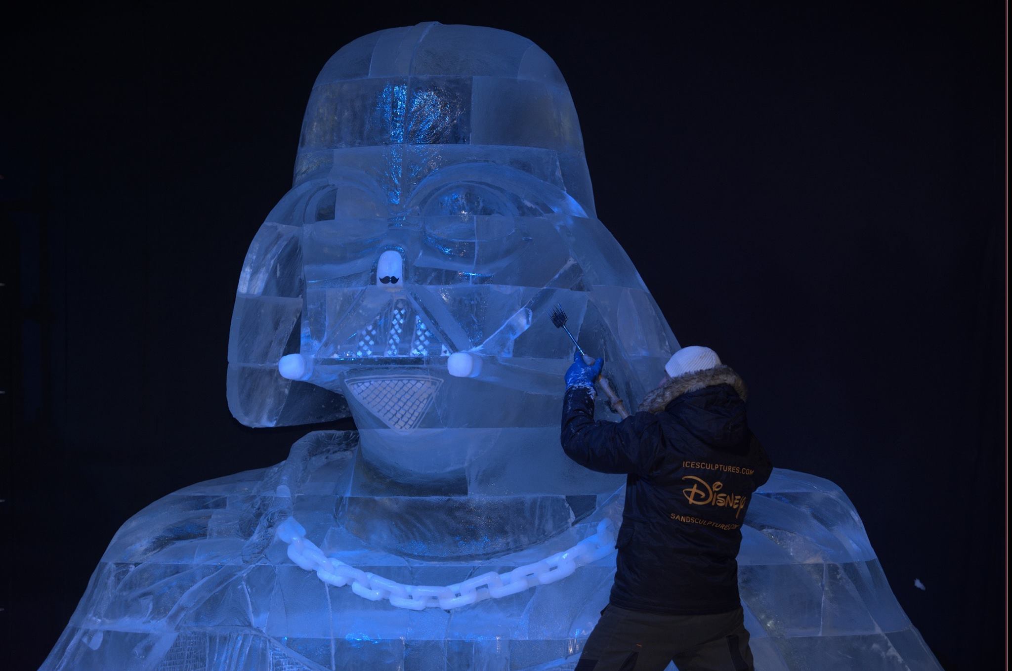 L’Universo di Star Wars in sculture di Ghiaccio [Foto]
