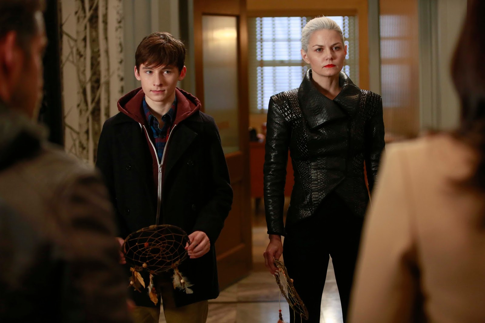 Once Upon a Time 5×10: foto promozionali dall’episodio “Broken Heart”