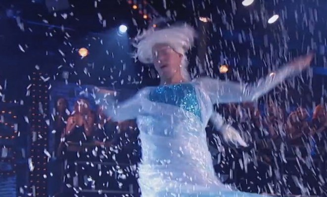 Channing Tatum si trasforma in Elsa per la Lip Sync Battle