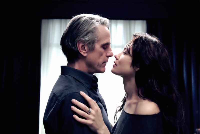 Olga Kurylenko nel primo trailer de La Corrispondenza di Giuseppe Tornatore