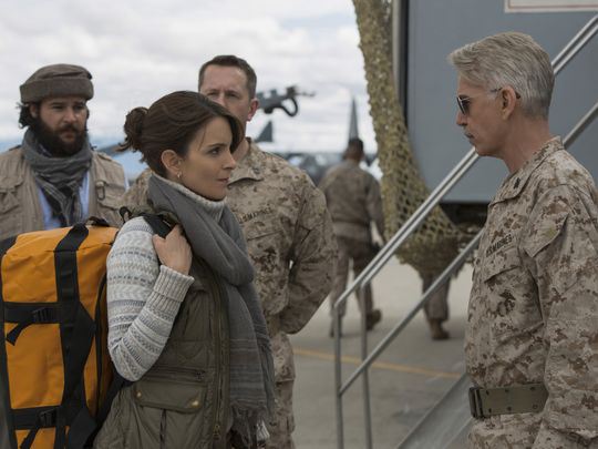 Whiskey Tango Foxtrot: il nuovo trailer del film con Tina Fey