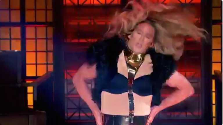 Channing Tatum indossa “letteralmente” i panni di Beyonce – VIDEO