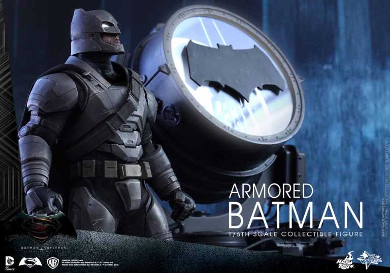 Batman v Superman: l’action figure di Batman 1/6th