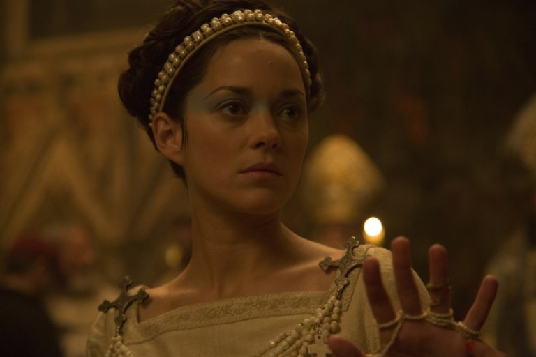 Marion Cotillard è Lady Macbeth, da oggi al cinema