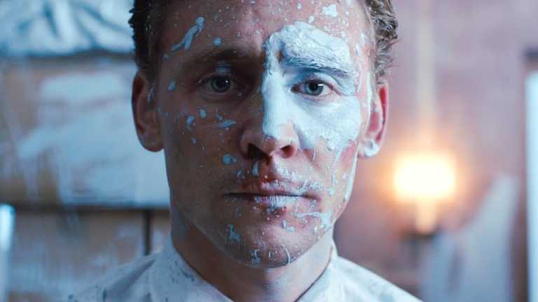 Tom Hiddleston fa chiarezza sulla voci sul nuovo James Bond