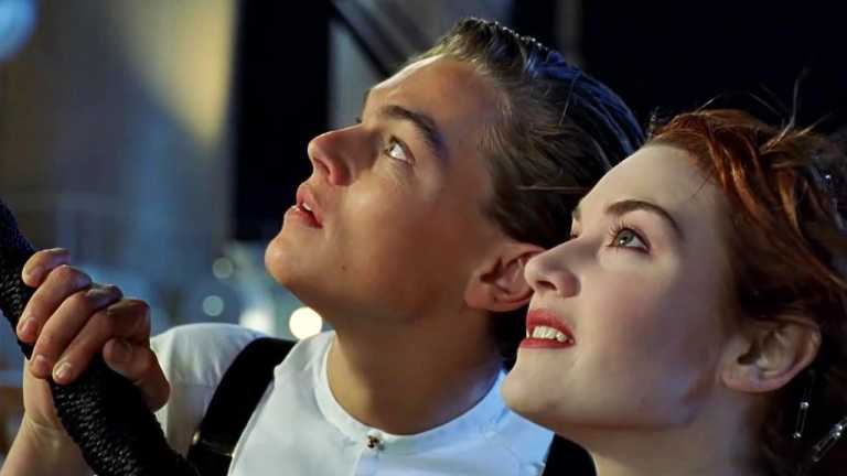 Titanic: una stella cadente nella romantica scena tagliata