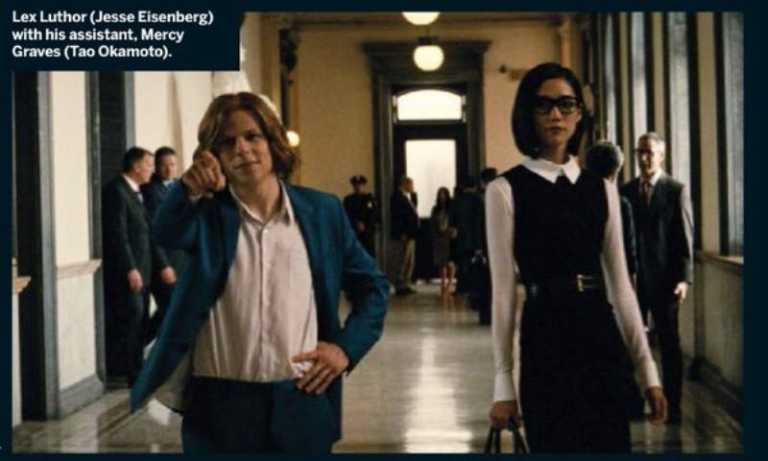 Batman v Superman: Lex e la Lexcorp nelle nuove foto