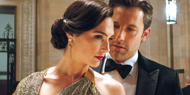Batman v Superman: 10 anticipazioni al DCEU presenti nel film Batman v Superman: 10 anticipazioni al DCEU presenti nel film