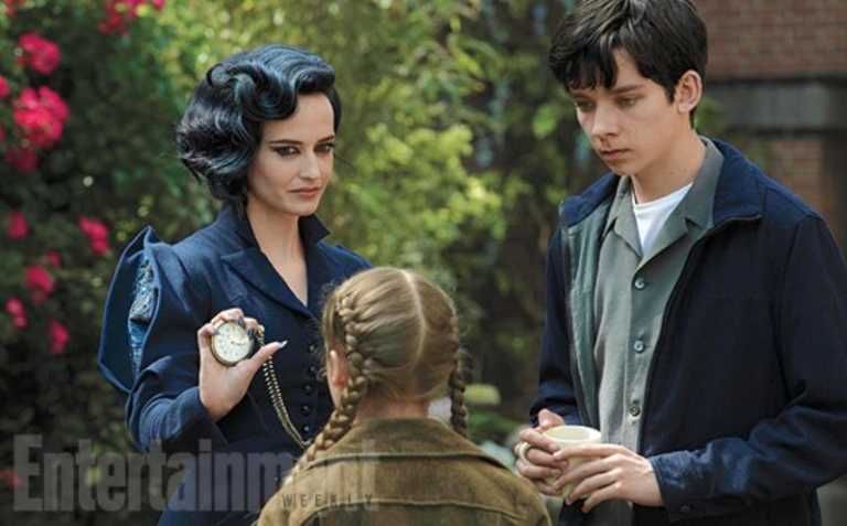 La casa per bambini speciali di Miss Peregrine: foto dal nuovo film di Tim Burton