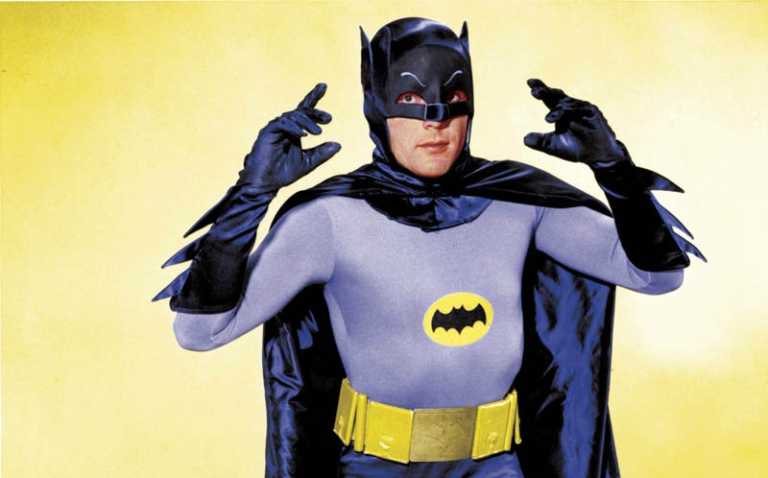 Addio Adam West: l’interprete di Batman si è spento a 88 anni