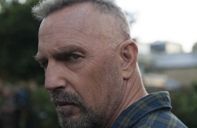 Criminal: recensione del film con Kevin Costner Criminal: recensione del film con Kevin Costner
