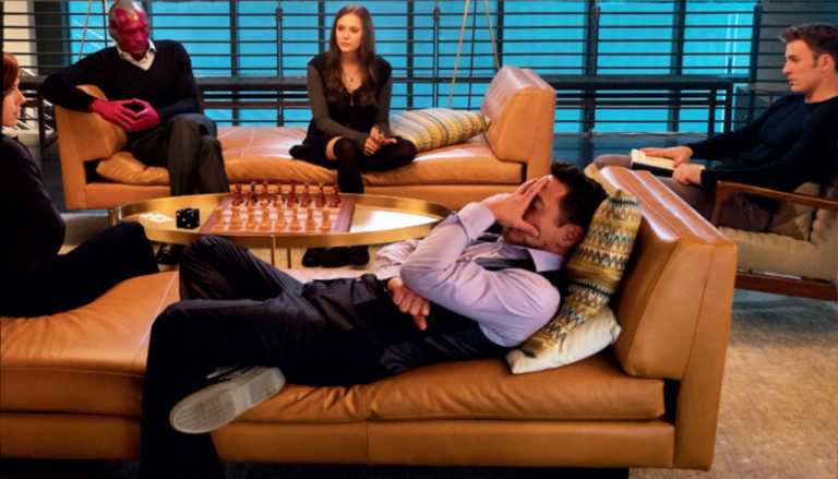 Captain America Civil War: Sharon Carter e Tony Stark nelle nuove foto Captain America Civil War: Sharon Carter e Tony Stark nelle nuove foto