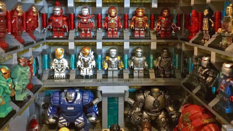Iron Man: la sala delle armature ricostruita con i LEGO