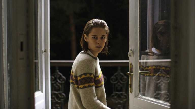 Personal Shopper: Kristen Stewart nel nuovo trailer
