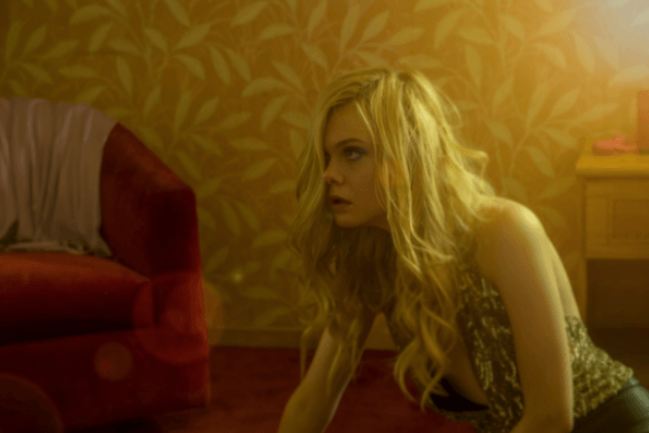 The Neon Demon: un nuovo poster ‘felino’
