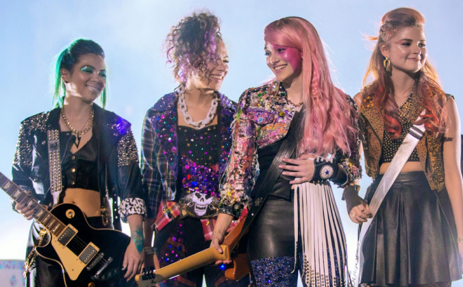 Jem and the Holograms recensione del film di Jon M. Chu