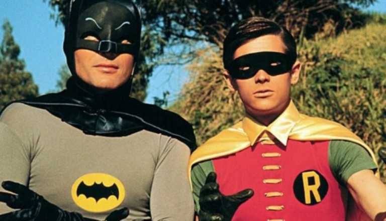 Batman: David Kaufman fa causa alla Warner per la Bat-moto Batman: David Kaufman fa causa alla Warner per la Bat-moto