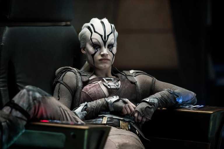 Star Trek Beyond: una pioggia di nuove immagini in HD