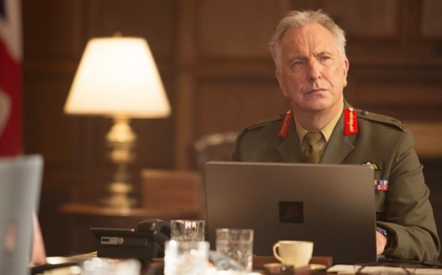 Il diritto di uccidere: trailer del film con Alan Rickman Il diritto di uccidere: trailer del film con Alan Rickman