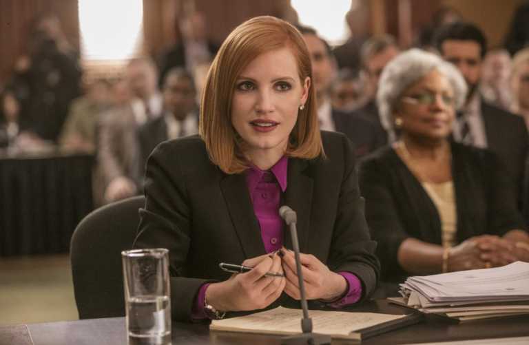 Jessica Chastain nel primo poster di Miss Sloane Jessica Chastain nel primo poster di Miss Sloane