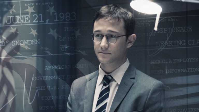 Snowden: Joseph Gordon-Levitt nella nuova clip del film di Oliver Stone