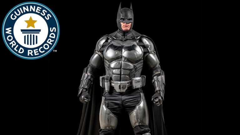 Batman: un cosplayer infrange il record del mondo