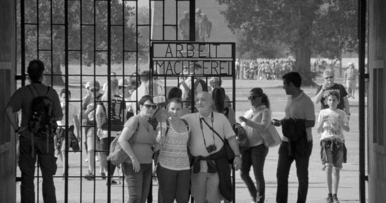 Austerlitz: recensione del documentario di Sergei Loznitsa