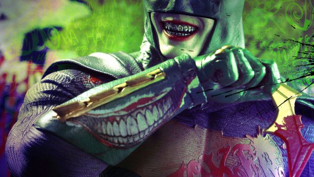Suicide Squad: Joker indossa il costume di Batman nell’action figure Hot Toys Suicide Squad: Joker indossa il costume di Batman nell’action figure Hot Toys