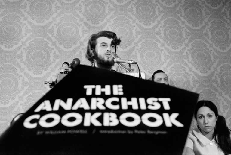 Venezia 73: American Anarchist recensione del documentario di Charlie Siskel Venezia 73: American Anarchist recensione del documentario di Charlie Siskel