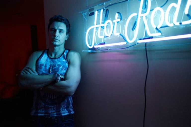 James Franco è un boss del porno nel trailer di King Cobra